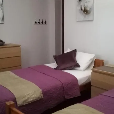 Quinta Do Sobreiro, 4 Bedroom Modernised * Tomar